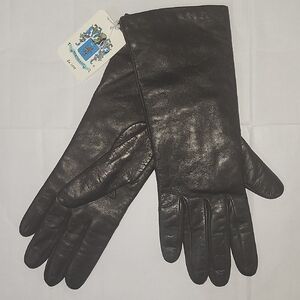 100 % CASHMERE Lining Women's Black  Leather Gloves.  PORTOLANO East 1895.